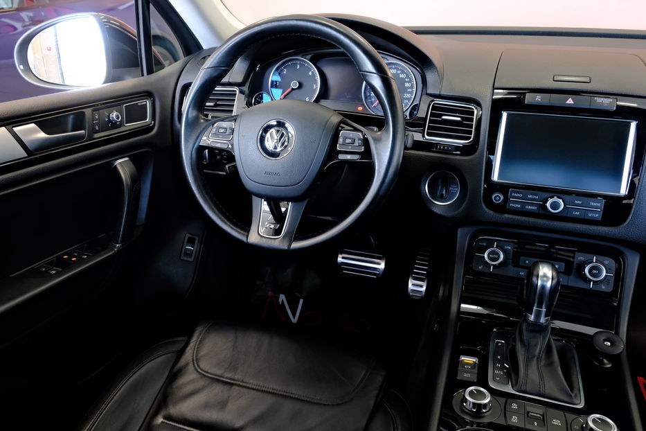Продам Volkswagen Touareg 2015 года в Одессе