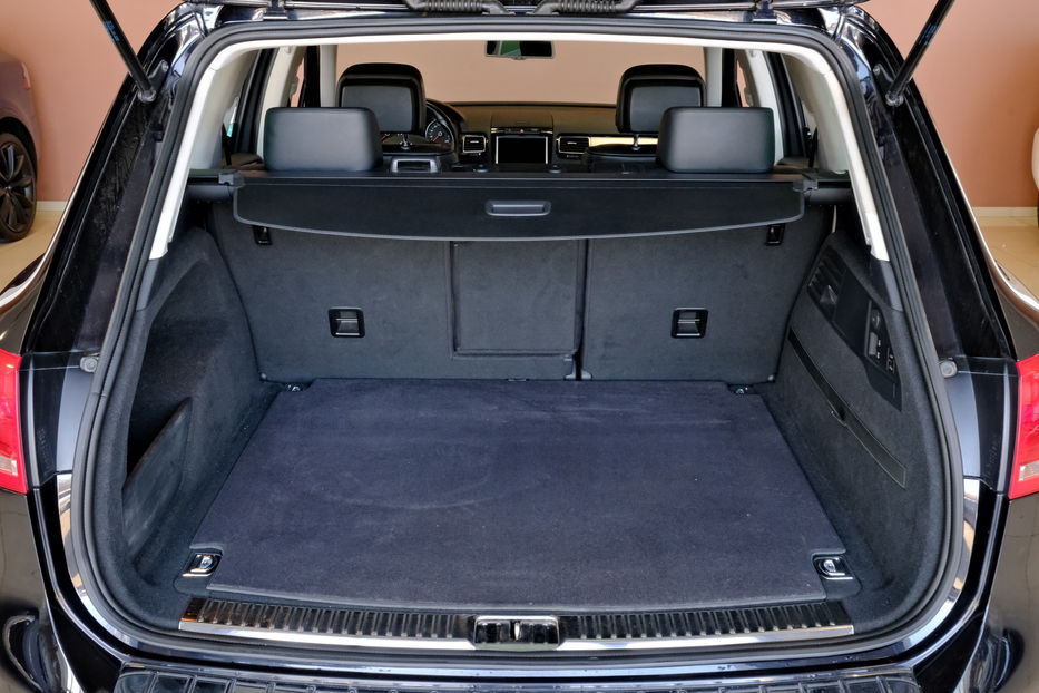 Продам Volkswagen Touareg 2015 года в Одессе