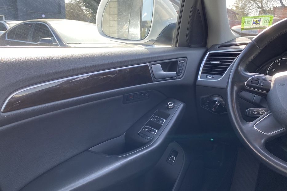 Продам Audi Q5 2013 года в Луцке