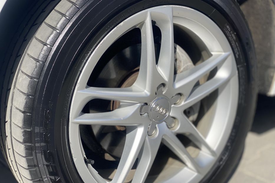 Продам Audi Q5 2013 года в Луцке