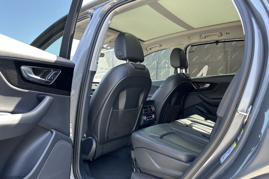 Продам Audi Q7 Premium Plus 2016 года в Киеве