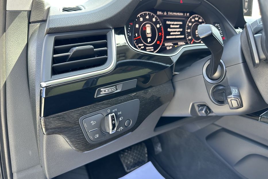 Продам Audi Q7 Premium Plus 2016 года в Киеве