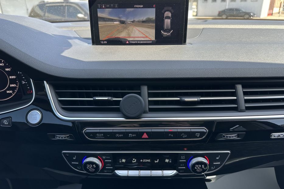 Продам Audi Q7 Premium Plus 2016 года в Киеве