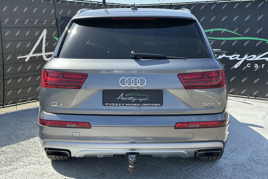 Продам Audi Q7 Premium Plus 2016 года в Киеве