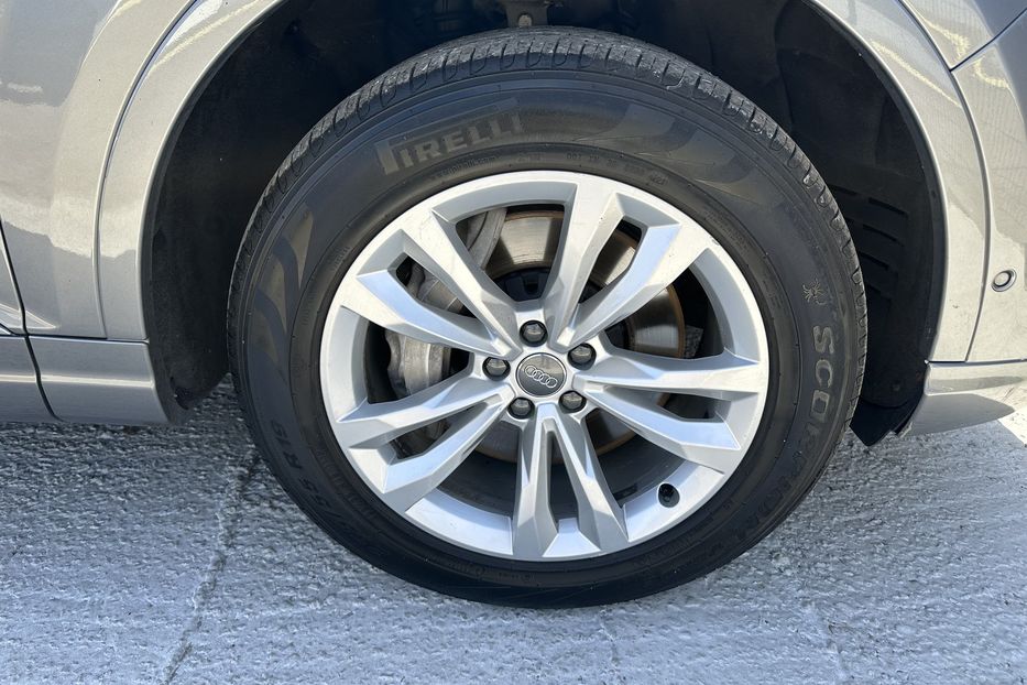 Продам Audi Q7 Premium Plus 2016 года в Киеве
