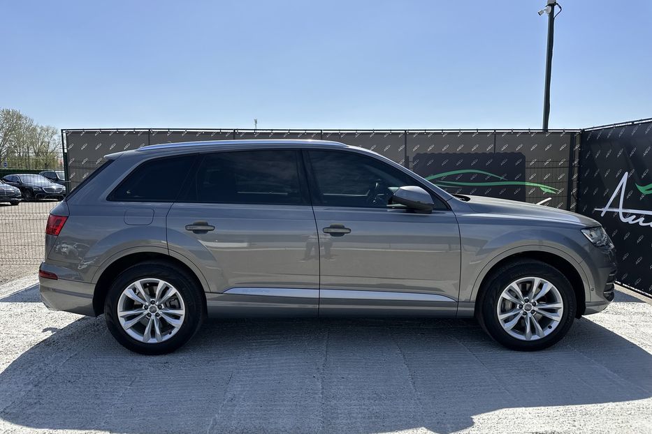 Продам Audi Q7 Premium Plus 2016 года в Киеве