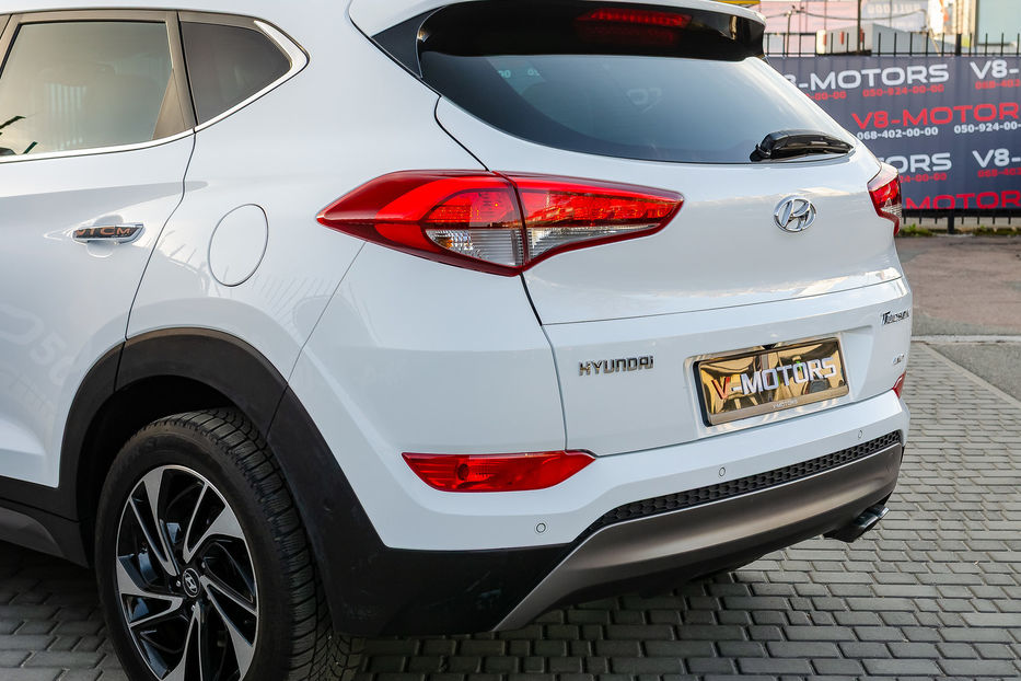 Продам Hyundai Tucson 2.0 CRDI AWD TOP 2016 года в Киеве