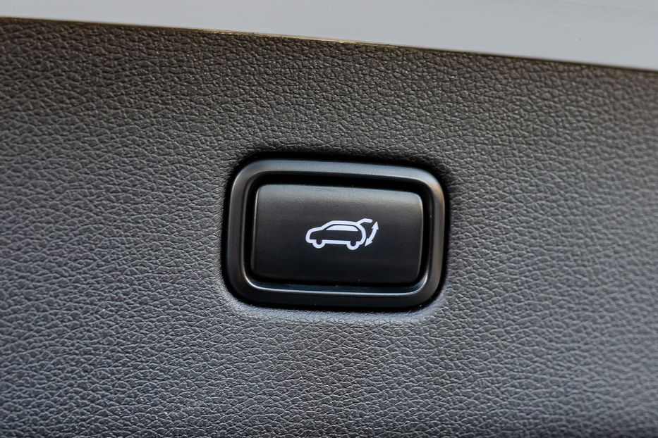 Продам Hyundai Tucson 2.0 CRDI AWD TOP 2016 года в Киеве