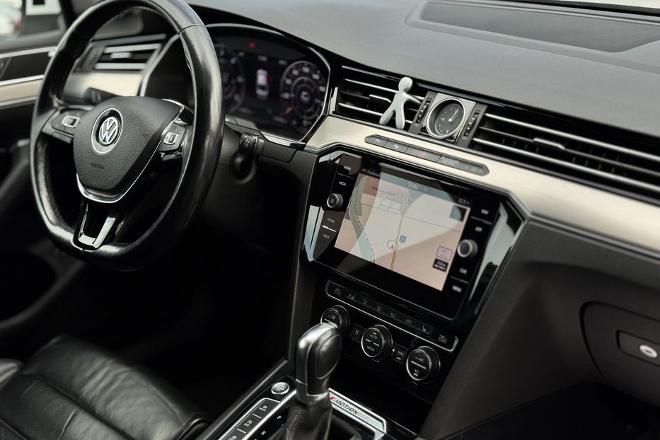 Продам Volkswagen Passat B8 4motion 140Kw (KOMIS) 2015 года в г. Умань, Черкасская область