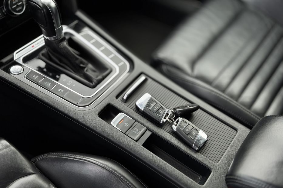 Продам Volkswagen Passat B8 4motion 140Kw (KOMIS) 2015 года в г. Умань, Черкасская область