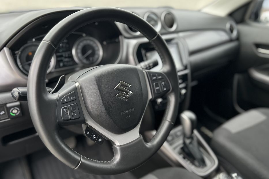 Продам Suzuki Vitara 4х4 (KOMIS) 2021 года в г. Умань, Черкасская область