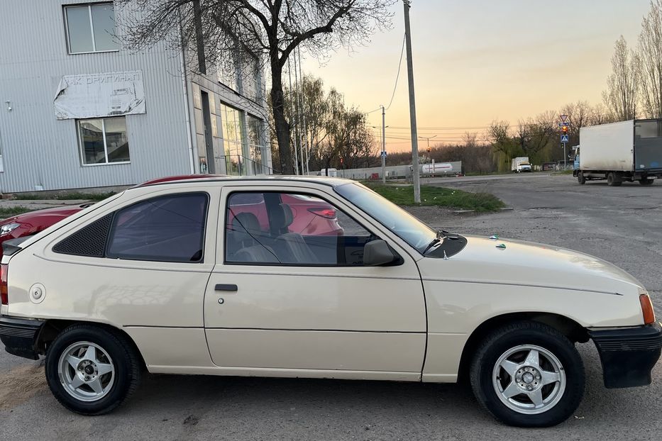 Продам Opel Kadett 1,2 1985 года в Николаеве