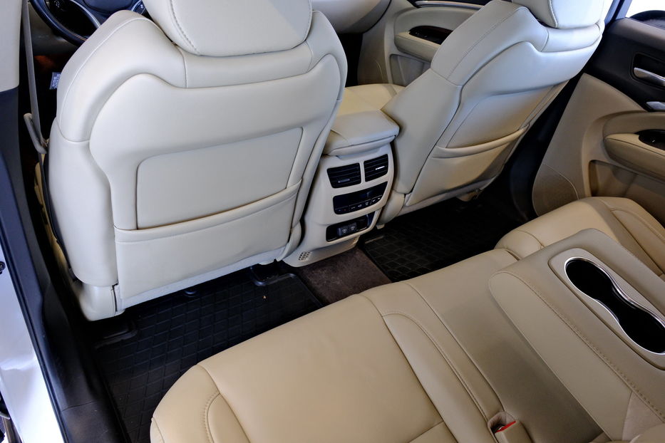Продам Acura MDX 2019 года в Одессе