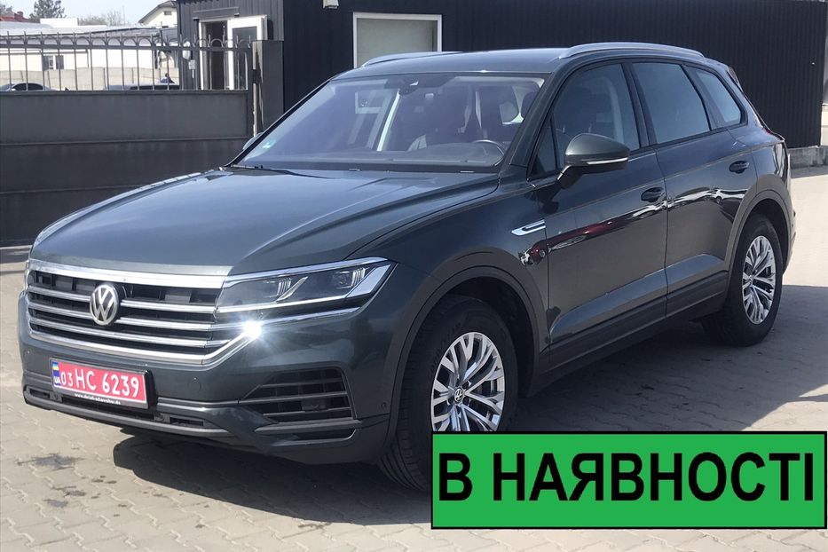 Продам Volkswagen Touareg  4Motion 3.0 TDI LED NAV PNEVM 2020 года в Львове
