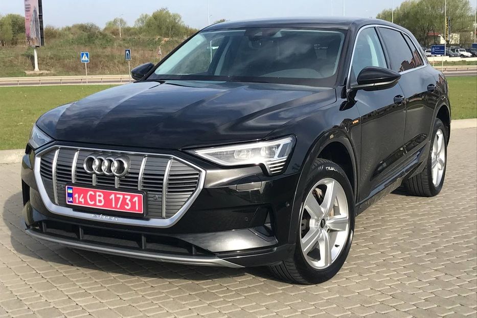 Продам Audi E-Tron  Quattro 55 300kW 2022 года в Львове