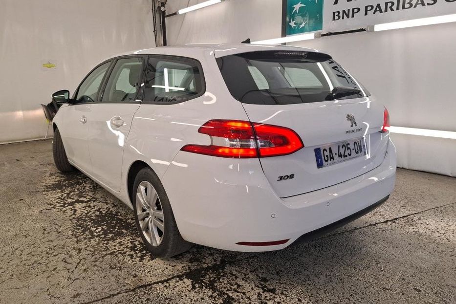 Продам Peugeot 308 NAV LED KLIM  НЕ МАЛЬОВАНИЙ 2021 года в Львове