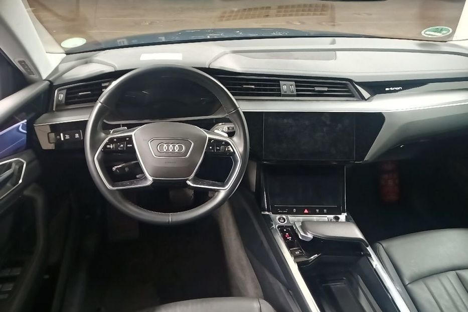 Продам Audi E-Tron ЗАРЕЗЕРВОВАНО 2021 года в Львове
