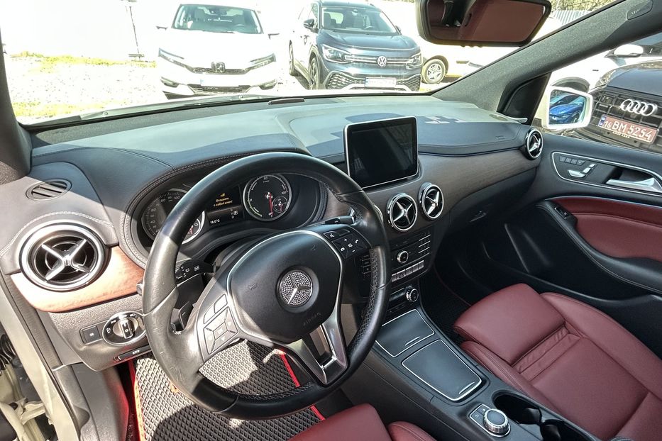 Продам Mercedes-Benz B-Class B250E 2015 года в Одессе