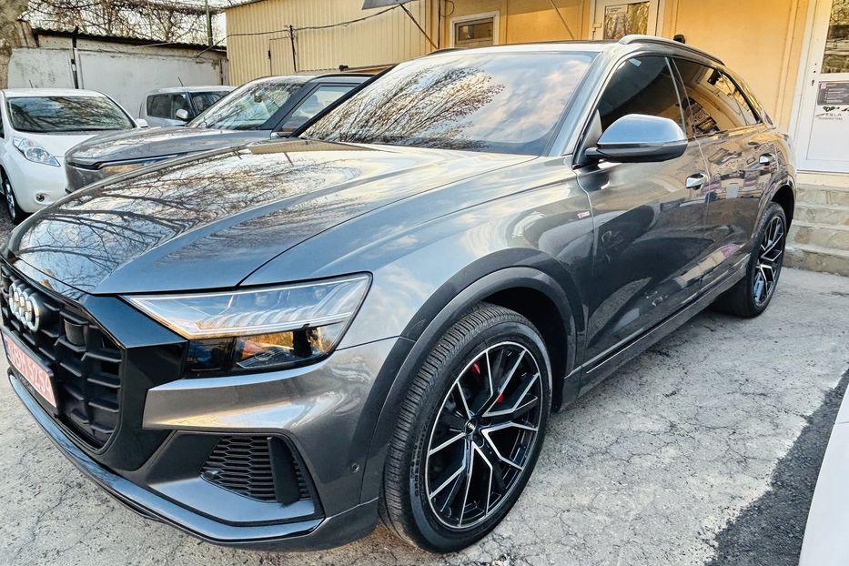 Продам Audi Q8 3.0 TFSI Prestige full 2020 года в Одессе