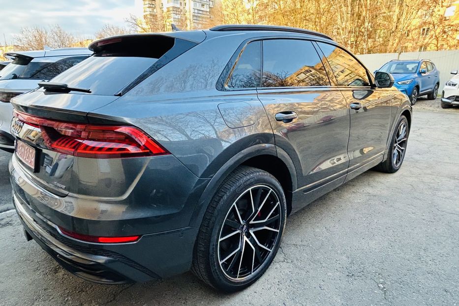 Продам Audi Q8 3.0 TFSI Prestige full 2020 года в Одессе