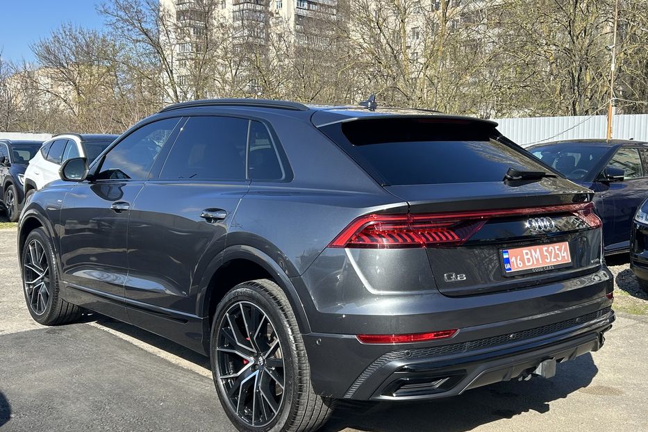 Продам Audi Q8 3.0 TFSI Prestige full 2020 года в Одессе