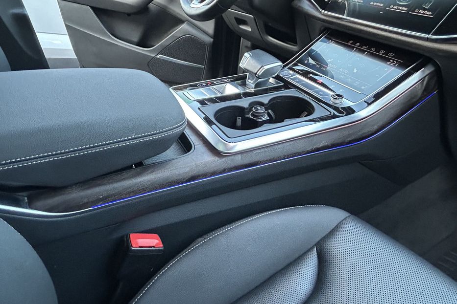 Продам Audi Q8 3.0 TFSI Prestige full 2020 года в Одессе