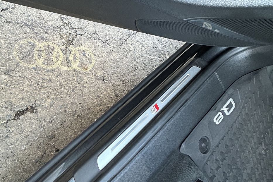 Продам Audi Q8 3.0 TFSI Prestige full 2020 года в Одессе