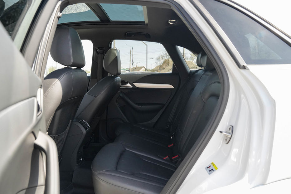 Продам Audi Q3 Premium Plus 2017 года в Черновцах