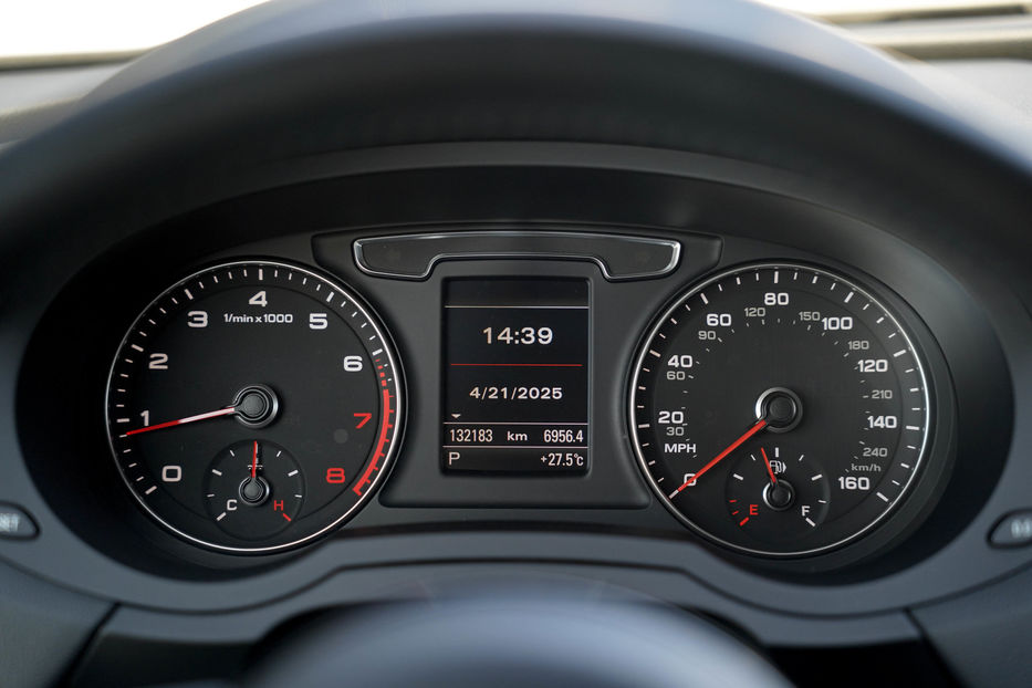 Продам Audi Q3 Premium Plus 2017 года в Черновцах