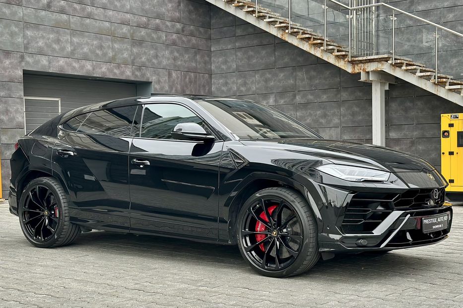Продам Lamborghini Urus 2020 года в Киеве