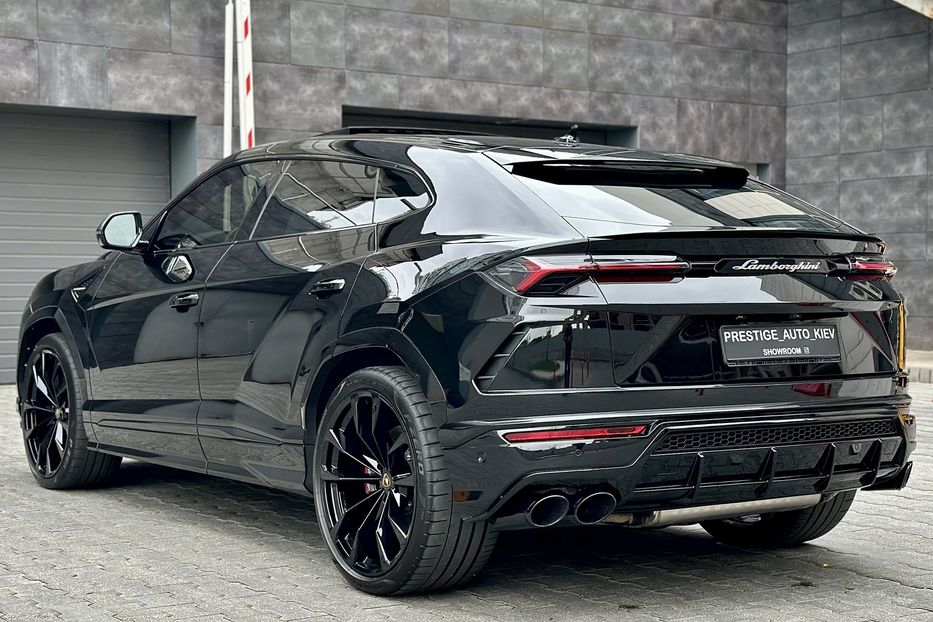 Продам Lamborghini Urus 2020 года в Киеве
