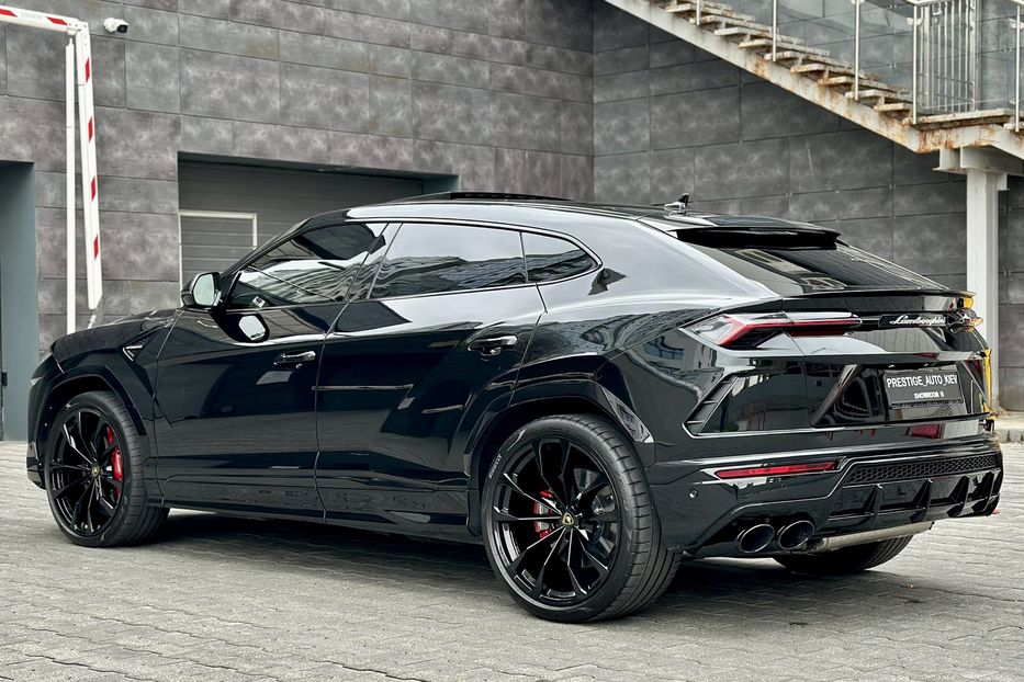 Продам Lamborghini Urus 2020 года в Киеве