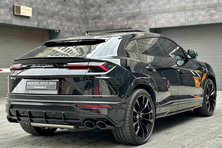 Продам Lamborghini Urus 2020 года в Киеве