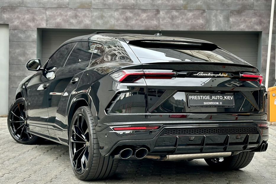 Продам Lamborghini Urus 2020 года в Киеве