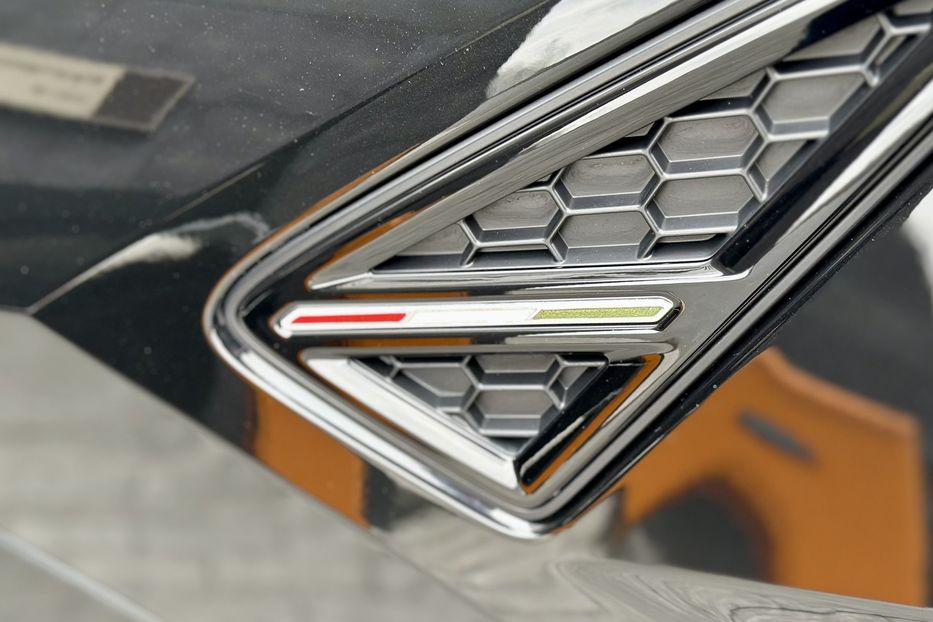 Продам Lamborghini Urus 2020 года в Киеве