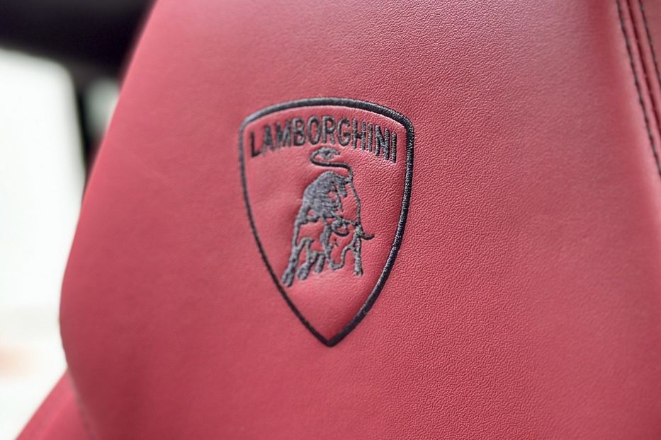 Продам Lamborghini Urus 2020 года в Киеве