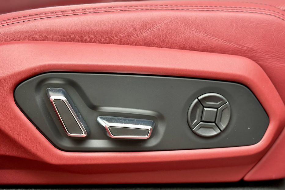 Продам Lamborghini Urus 2020 года в Киеве