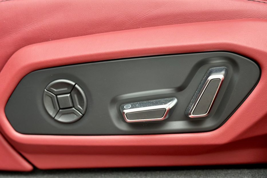 Продам Lamborghini Urus 2020 года в Киеве