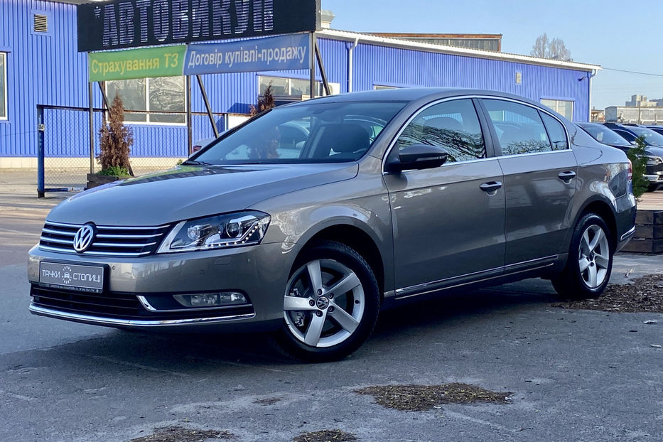 Продам Volkswagen Passat B7 2011 года в Киеве