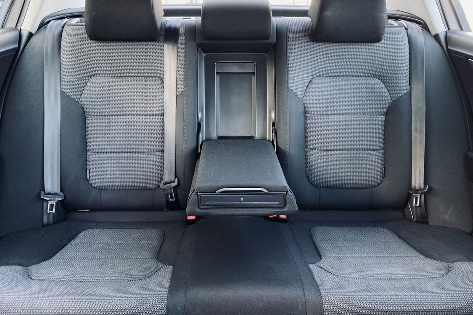 Продам Volkswagen Passat B7 2011 года в Киеве