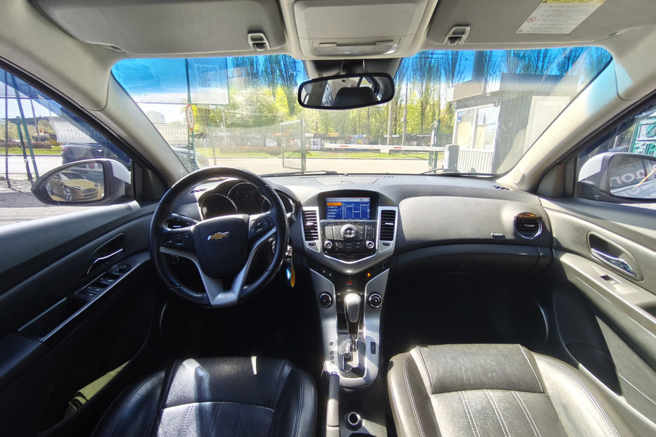 Продам Chevrolet Cruze 2011 года в Киеве