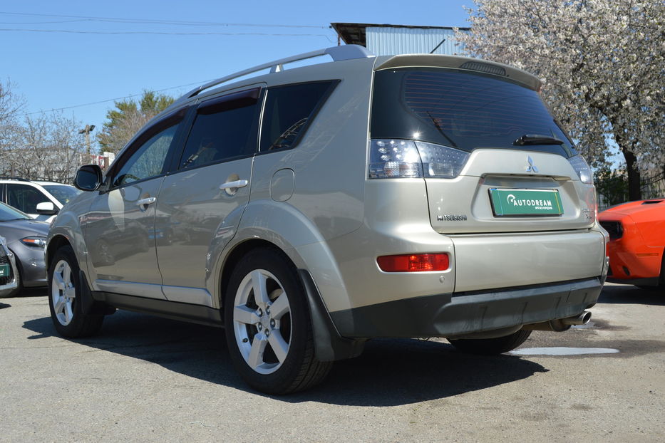 Продам Mitsubishi Outlander XL 2.4 2008 года в Одессе