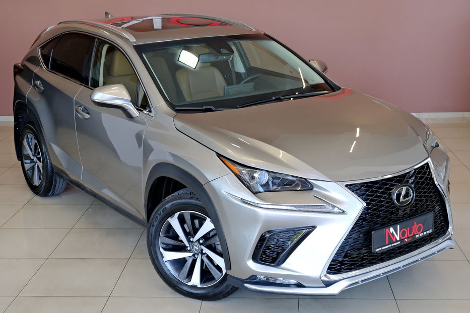 Продам Lexus NX 300 300 2018 года в Одессе