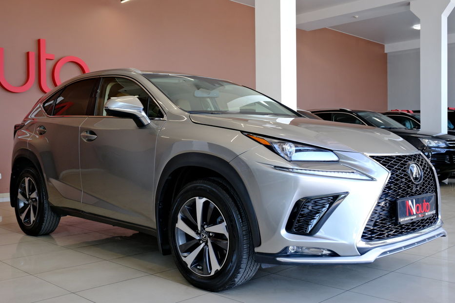 Продам Lexus NX 300 300 2018 года в Одессе