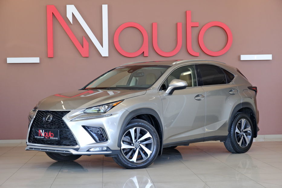 Продам Lexus NX 300 300 2018 года в Одессе