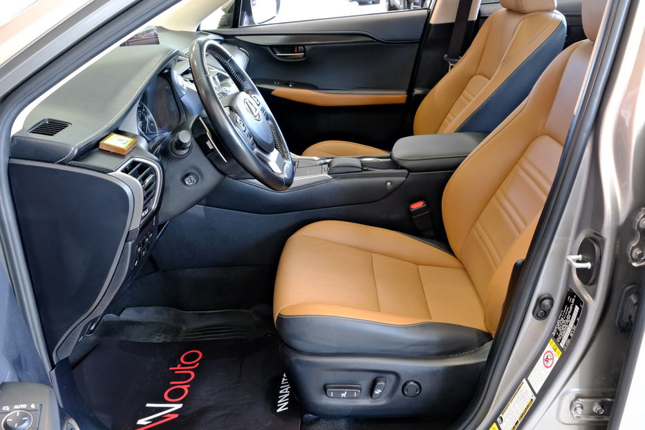 Продам Lexus NX 300 300 2018 года в Одессе