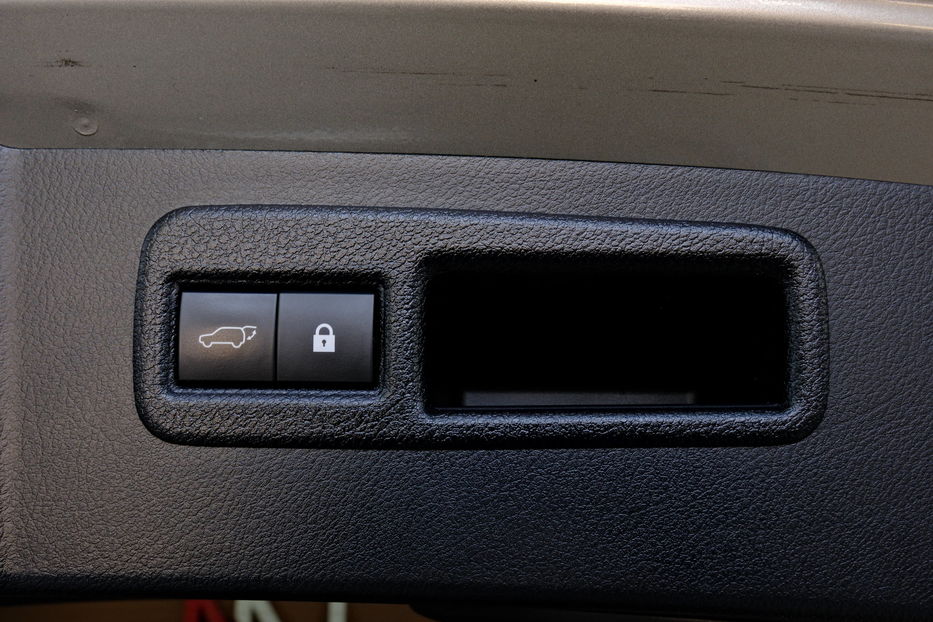 Продам Lexus NX 300 300 2018 года в Одессе