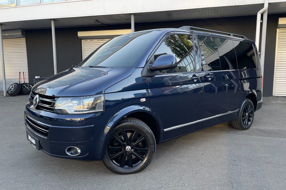 Продам Volkswagen Multivan 2.0TDI 4Motion 2015 года в Киеве