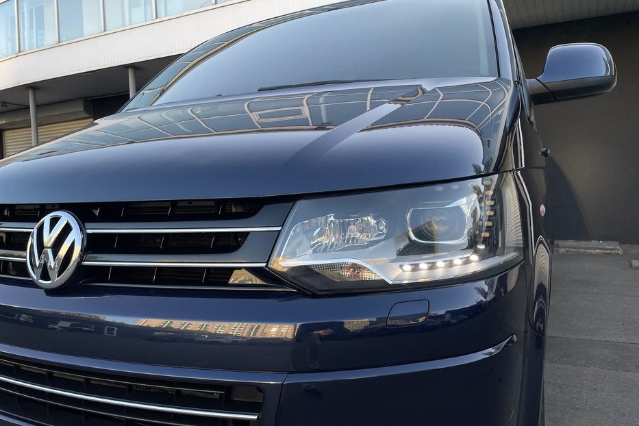 Продам Volkswagen Multivan 2.0TDI 4Motion 2015 года в Киеве