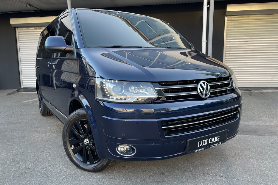 Продам Volkswagen Multivan 2.0TDI 4Motion 2015 года в Киеве